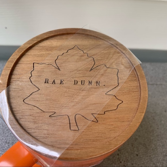 Rae Dunn HELLO FALL Orange Coffee Mug w/ Wood Top - Picture 2 of 3